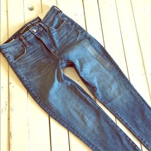 AE Super Hi-Rise Jegging